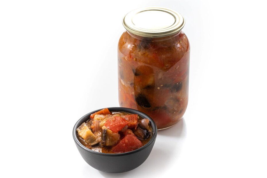 Как сохранить летние овощи на зиму: простой рецепт баклажанов «Пятерка»