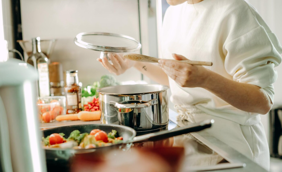 Варить щи: истории из жизни и кухни