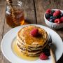 ПП-панкейки на кефире: легкий завтрак без сахара и муки