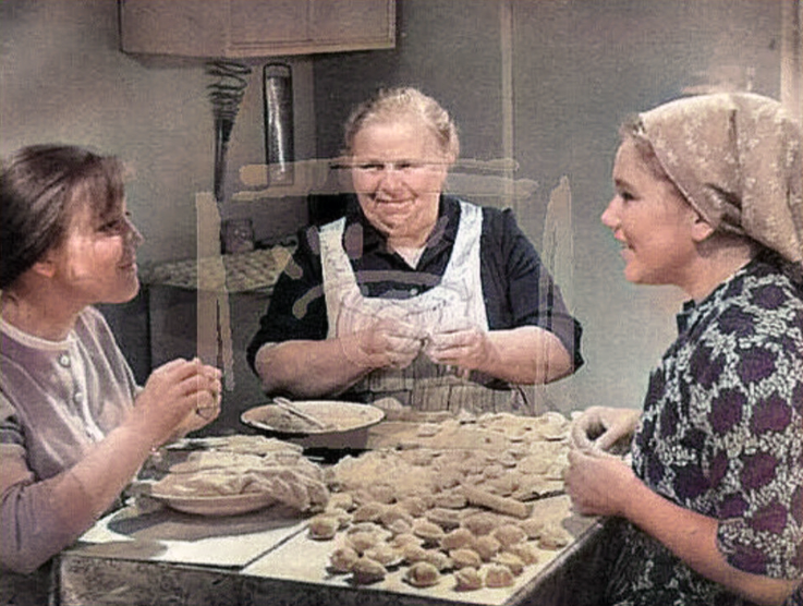 Как уксус стал любимым соусом для пельменей в СССР