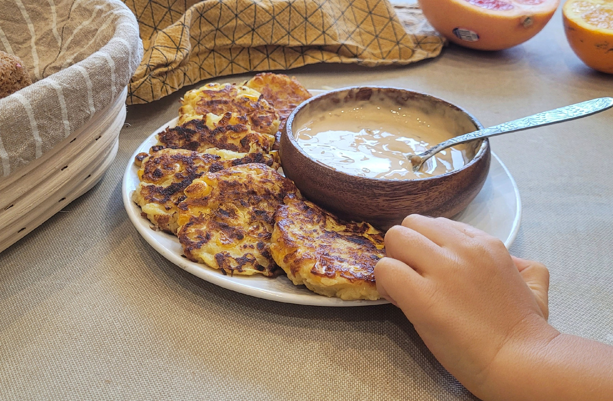 Вкусные кукурузные оладьи: идеальный веганский завтрак без глютена