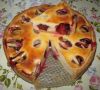 Нежный пирог с творожной начинкой и сливы: пошаговый рецепт
