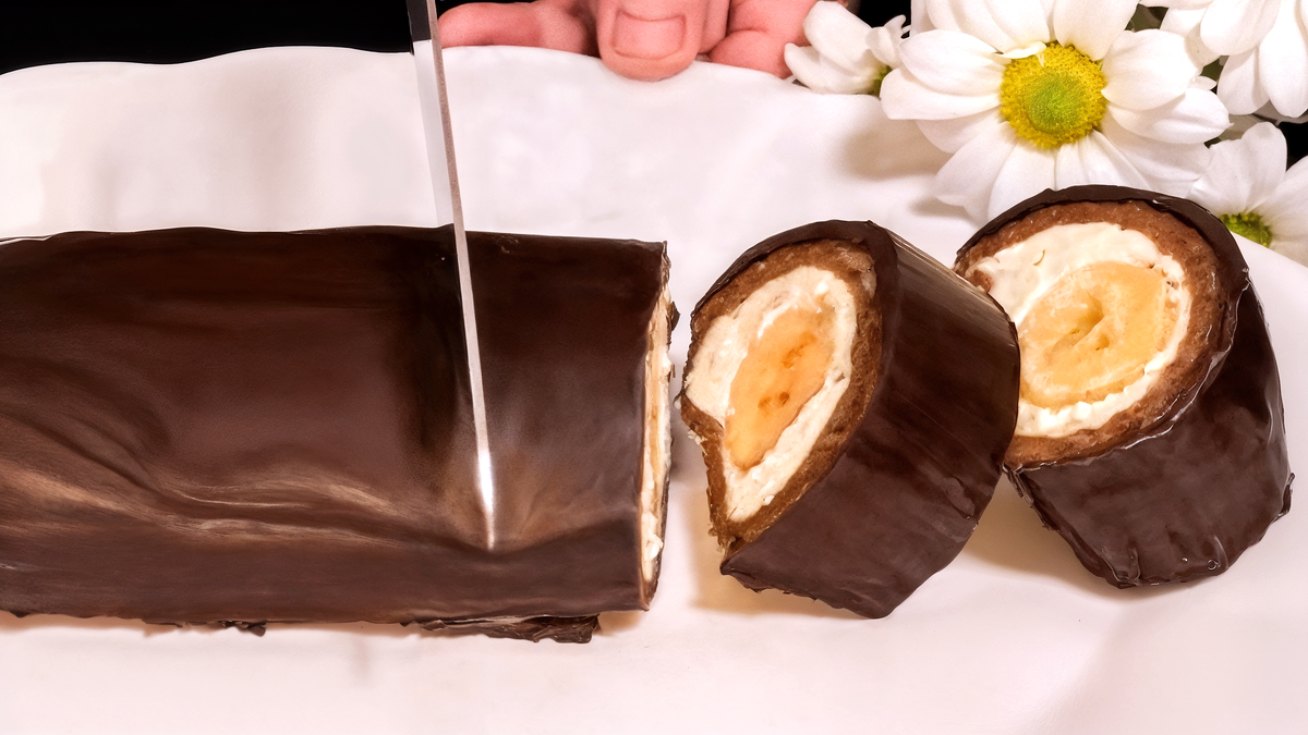 Шоколадный рулет без выпечки: восхитительный десерт с бананами и секретами приготовления