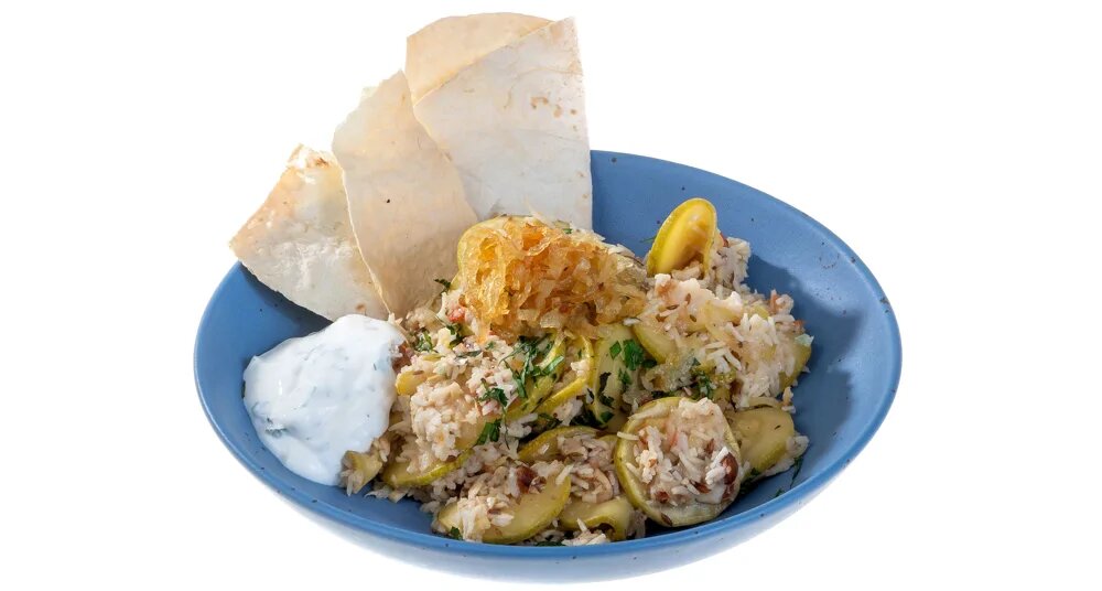 Плов с кабачками и орехами: легкость и вкус для повседневного стола