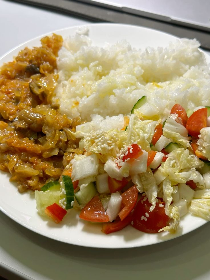 Спокойная еда после 55 лет нашла баланс в простоте