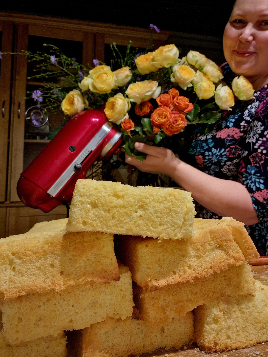 Нежные нарезные пирожные: секреты идеального бисквита и крема