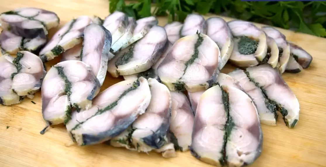 Ароматное рыбное сало: вкусное путешествие на север