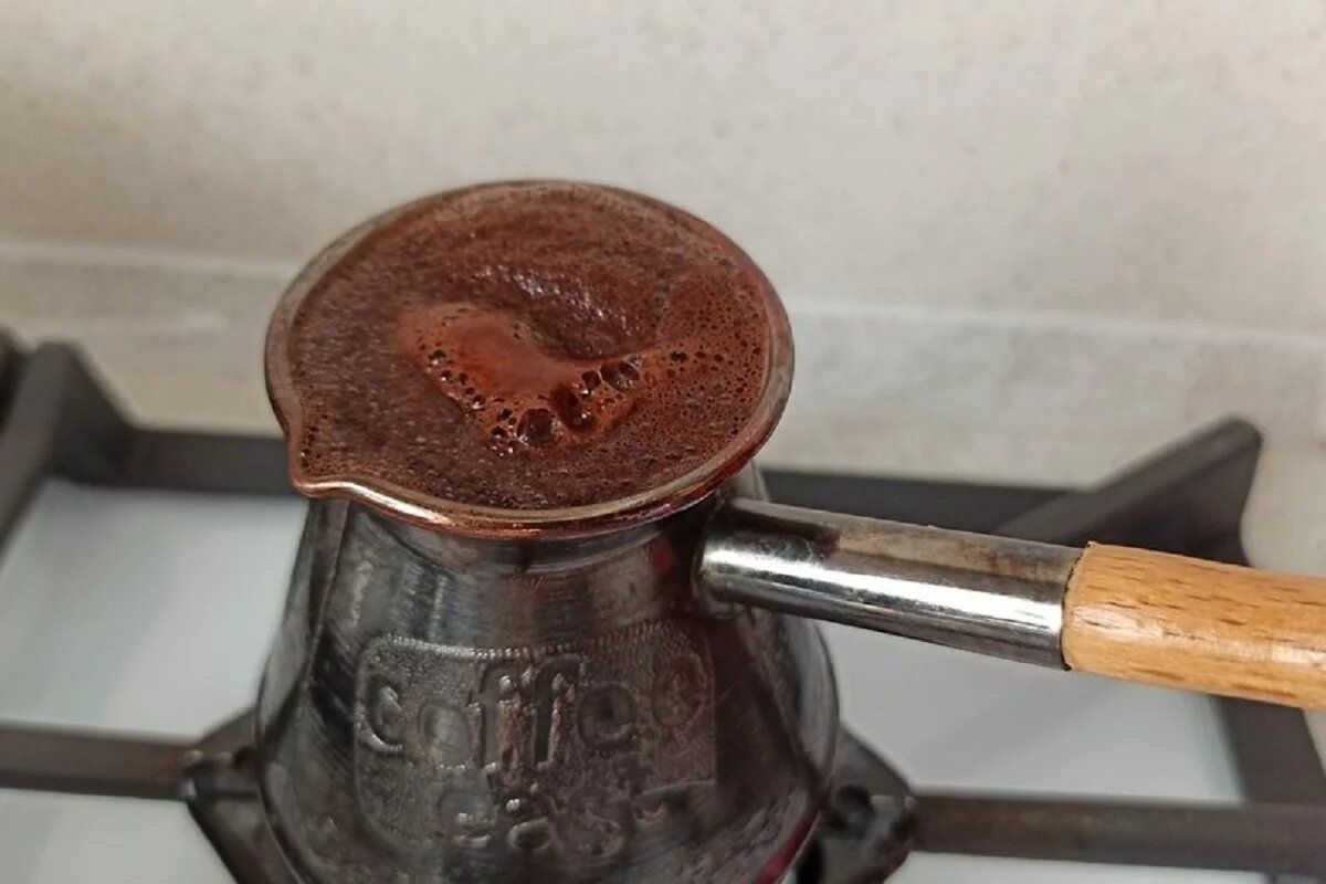 Исследование покажет, что происходит с мозгом и телом, когда отказываешься от кофе